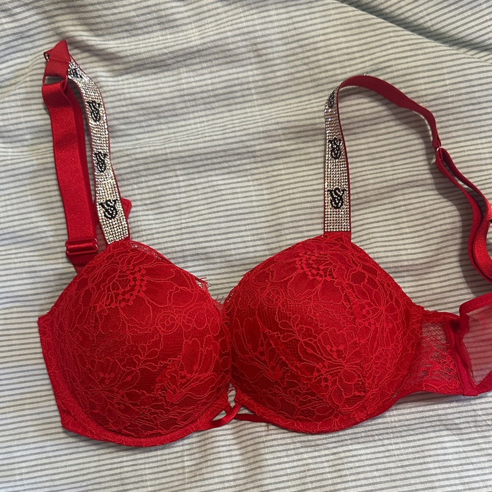 NWT Victoria Secret Bra